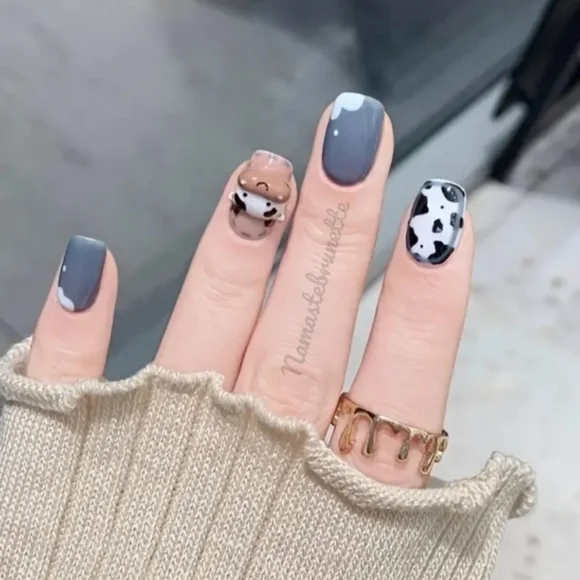 3D Cow Press On Nails - Picture 11 of 17